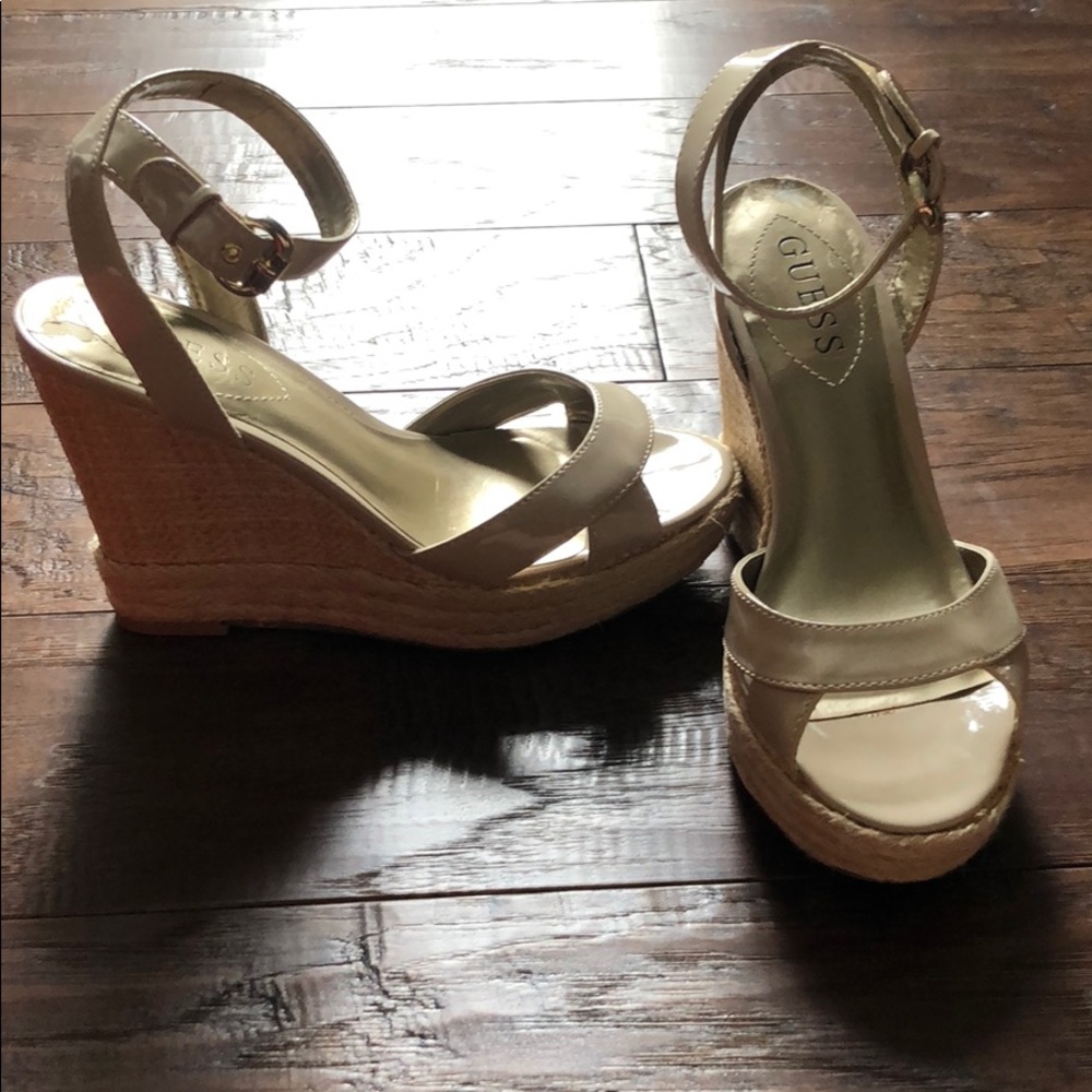 Guess wedges
